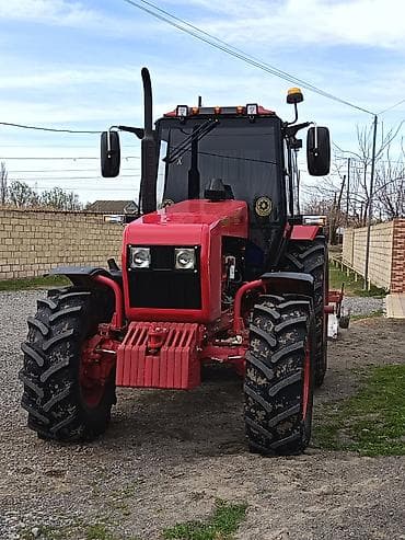 Nəqliyyat: Belarus 1221.2 (GEN3) traktor - Güc sinfi: 120 a.g. səviyyəsi (seriya — 3