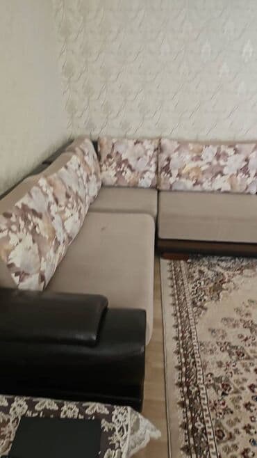 Кресла: Угловой диван, Б/у, Раскладной — 3