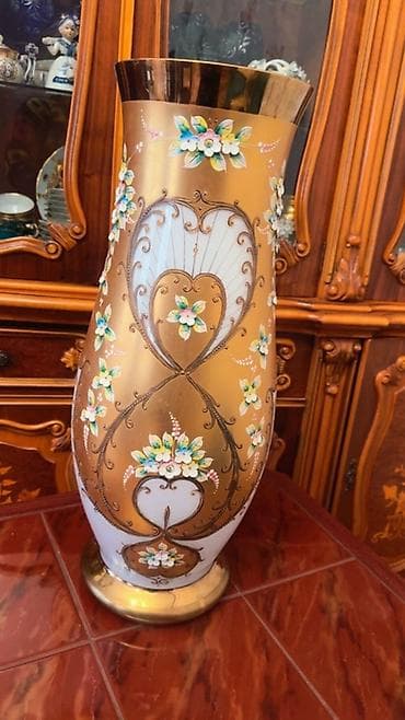 son zəng şəkli: Bir vaza — 2