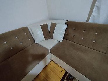 Künc divan dəsti - L formalı 3 hissəli künc divan: iki əsas oturacaq