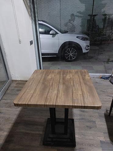 Açılmayan, Taxta, Kvadrat masa