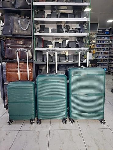 Sərnişin çamadan dəsti – 3 ölçü - Rəng: yaşıl (zolaqlı tekstura ilə) -