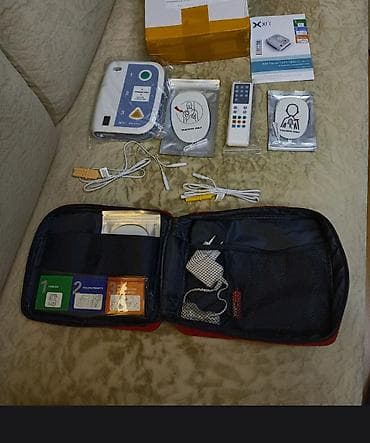 tibbi avadanlıqlar satışı: AED Defibrillyator Təlim Qurğusu komplekti Məhsul: Avtomat Xarici — 1