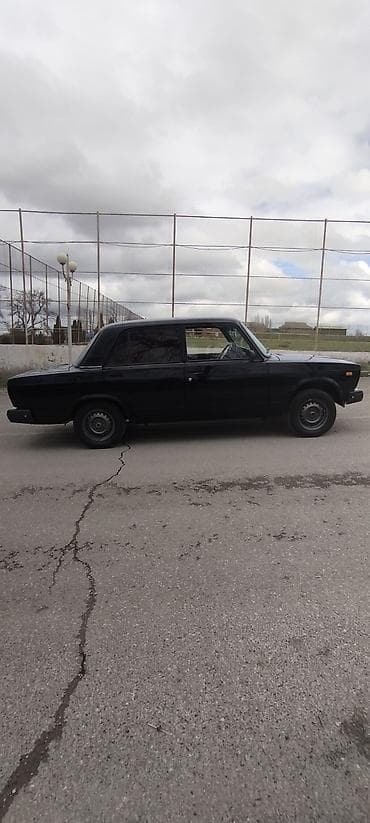 nolyedi maşını: VAZ (LADA) 2107: 1.5 l | Sedan — 5