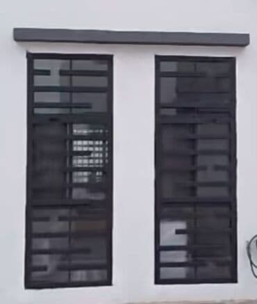 Barmaqlıqlar: Məhsul: Pəncərə üçün dekorativ və təhlükəsizlik barmaqlığı Təsvir: - — 3