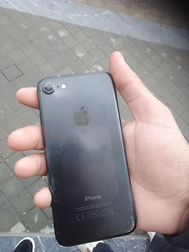 iphona x: IPhone 7, 32 GB, Qara — 2