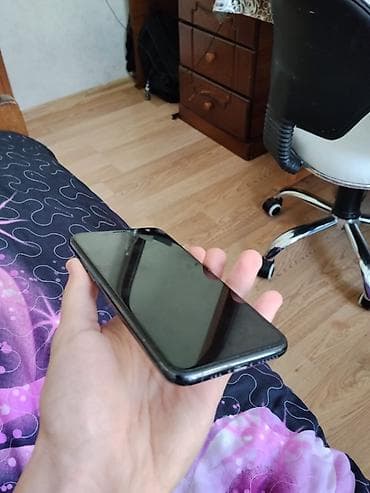 Elektronika: IPhone 11 Pro, 64 GB, Matte Midnight Green, Simsiz şarj, Face ID — 4