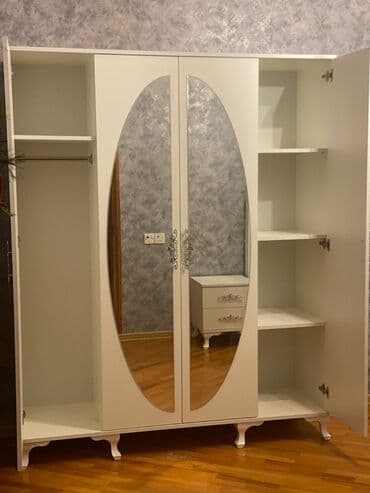 шкаф в зал: *si̇fari̇şlə 4 qapili dolab* qi̇ymət 350 manat 📏ölçü hün 2m — 2