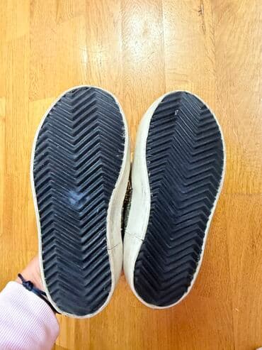 qiz usagi ucun ayaqqabilar: Krossovka, Qız üçün, 22, Nike — 1