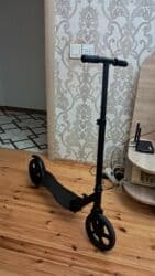 трюковой самокат в бишкеке: Şəhər üçün böyük təkərli skuter - Rəng: qara, minimalistik dizayn - — 3