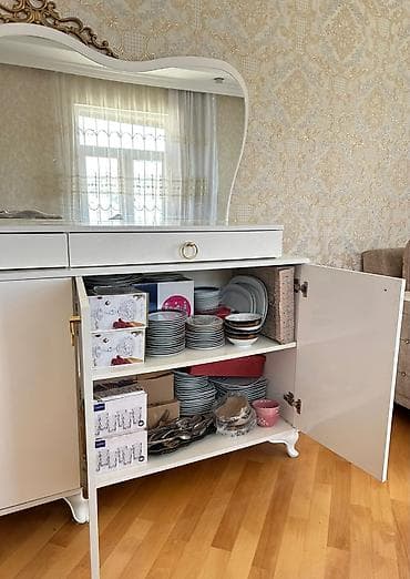 komod satilir: İşlənmiş, Komod, Servant, TV altlığı — 5