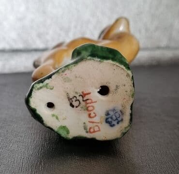 gips heykel: Статуэтка Оленёнок Бэмби ЛФЗ Чарушин
50 годы. Идеал — 4