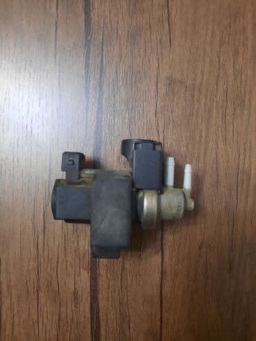 kia rio qalofka: Rele — 3