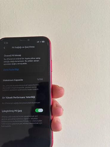 Ferrari: IPhone 11, 128 ГБ, Красный, Face ID — 5