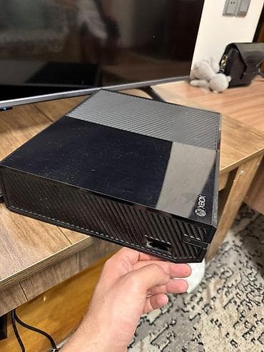 xbox one kredit: Xbox one heç bir problemi yoxdu üstündə bütün kabelleri verilir,iki — 2