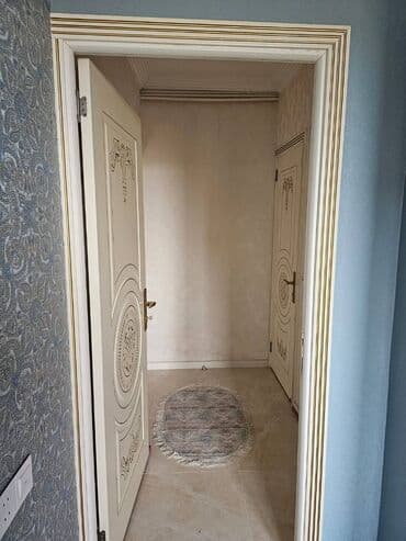 ipoteka ile menziller: Bakı, 3 otaqlı, Köhnə tikili, m. Xalqlar Dostluğu, 80 kv. m — 9