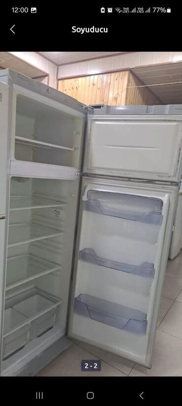 İki qapılı soyuducu - Yuxarıda dondurucu bölmə, aşağıda əsas soyutma lalafo.az -da İki qapılı soyuducu - Yuxarıda dondurucu bölmə, aşağıda əsas soyutma