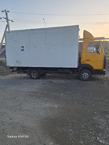 kamaz teker: Yük maşını – qapalı furgon tipli Xüsusiyyətlər:Hzır sürlən maşınbı - — 3