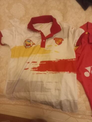 yeni il koynekleri: Futbolka — 3