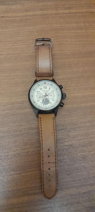 saat şamdan: Massimo Dutti Since 1985 Komplekt: •Saat 💣 •Remen 💣 •Remen 💣 •Kitabca — 7