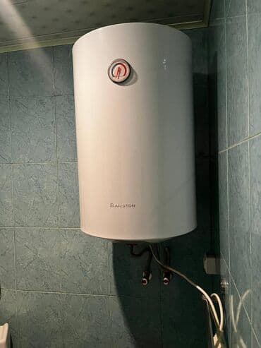 yeni gunəşlidə 1 otaqlı evlər: Razin,Akkordda 1 otaqdan 2 otağa düzəldilmiş,təmirli\.əşyalı mənzil — 6