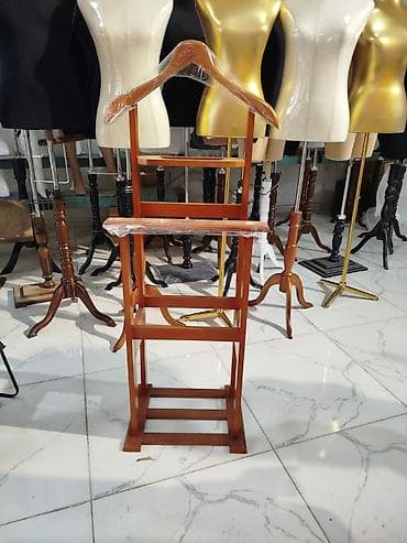 dolap ofis: Metaldan şaquli paltar asılqanları - Material: möhkəm metal gövdə və — 2