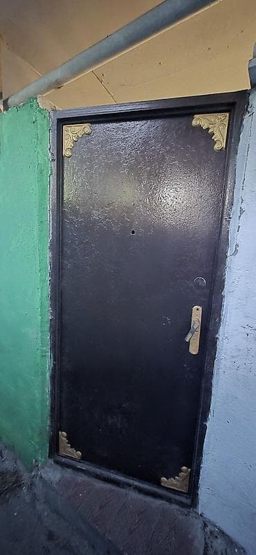 Furnitura və aksessuarlar: Metal giriş qapısı - Material: tam metal gövdə, möhkəm polad çərçivə — 1