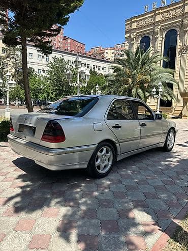 Nəqliyyat: Mercedes-Benz C-Class: 2.2 l | 1997 il Sedan — 7