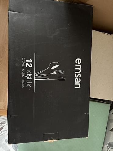 çəngəl qaşıq: Emsan 12 nəfərlik çəngəl–qaşıq–bıçaq dəsti - Tərkib: yemək bıçağı — 2