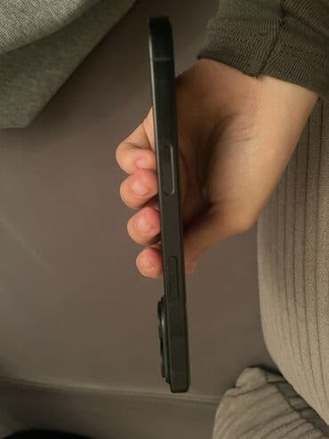 ikinci el iphone 16 plus: IPhone 16, 128 GB, Qara, Simsiz şarj, Face ID — 3