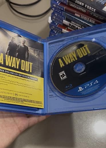 hard disk: PS4 oyunu: A Way Out (EA Originals, Hazelight) - Platform — 2