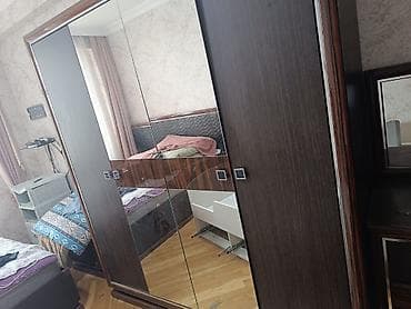 paltar dolablar: 3 qapılı, Güzgülü, Qəhvəyi, Digər material, Kupe, Düz dolab — 1