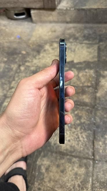 scan: IPhone 12 Pro, 256 GB, Qara — 4