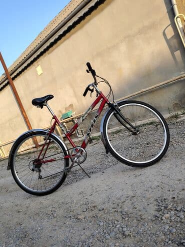 CD, DVD диски и кассеты: Б/у Городской велосипед Stels, 28", скоростей: 7, Самовывоз — 9