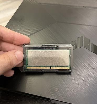 kompüter ram: Operativ yaddaş (RAM) Hynix, 8 GB, 3200 Mhz, DDR4, Noutbuk üçün, İşlənmiş — 2