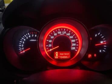 запчасти на форд фокус 1: Kia Cerato: 2 l | 2010 il Sedan — 3