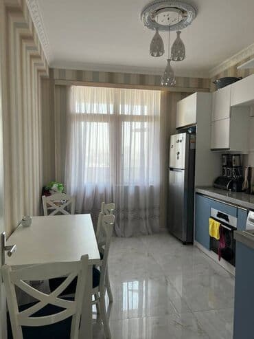 bakıxanov evler: Bakıxanov qəs., 2 otaqlı, Yeni tikili, m. Neftçilər, 76 kv. m — 6