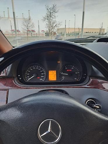 r18 disk teker: Mercedes-Benz Vito: 2.1 l | 2010 il Van/Minivan — 10