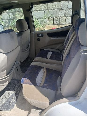 Nissan Terrona, 2.4 l, Benzin, 2001 il, Orijinal, İşlənmiş