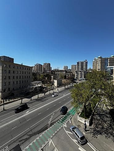 Bakı, Yasamal, 2 otaqlı, Köhnə tikili, m. Elmlər Akademiyası, 35 kv. m — 3