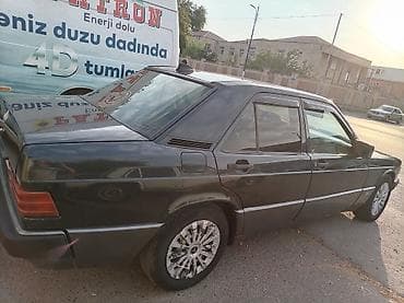 azsamand diski: Mercedes-Benz 190 (W201): 1.8 l | 1991 il Sedan — 4