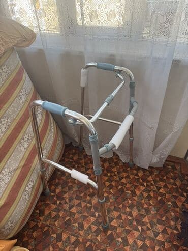 Antiseptiklər və dezinfeksiyaedici vasitələr: Ehtiyacı olanlar üçün əlil arabası. İstəyən əlaqə saxlayıb götürə — 2