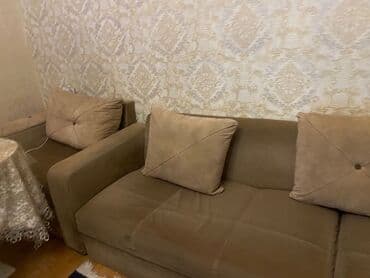 islenmis divan kreslo satiram: Bazali divandır kunc divandır yaxşı veziyyetdedir — 1