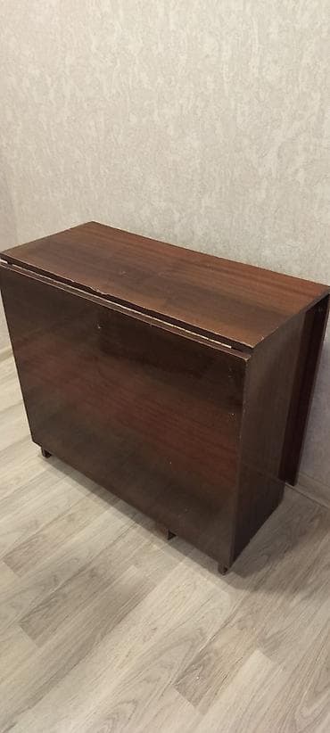 ders masasi: Qonaq masası, İşlənmiş, Transformer, Taxta, Dördbucaq masa — 1