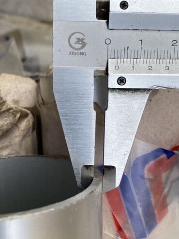 dəmir boru satışı: Alüminium borular satilir Ölçülari:Diametr-65mm Qalinlig-3mm 1metrin — 6