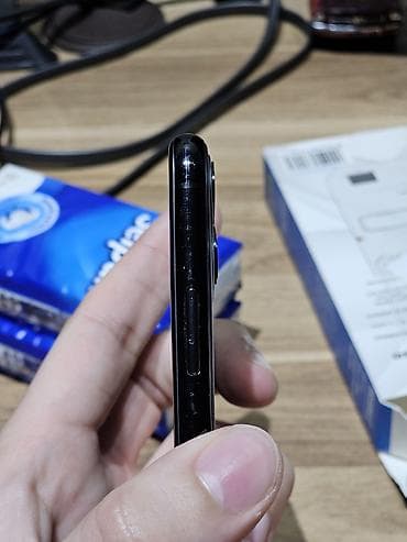 apple 8 plus: IPhone 11 Pro, 64 GB, Space Gray, Simsiz şarj, Face ID — 3