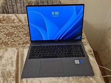 Huawei noutbuk – MateBook seriyası (boz rəng) Xüsusiyyətlər: - Ekran