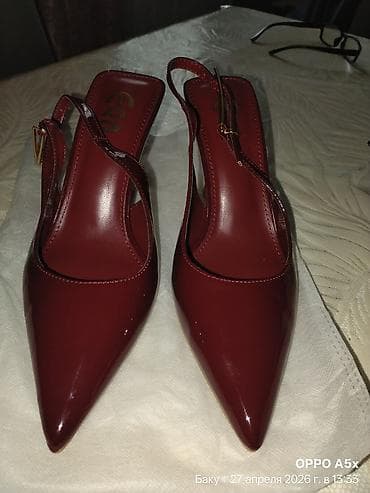 qızılı ayaqqabı: Tuflilər, Ölçü: 37, rəng - Qırmızı, İşlənmiş — 1