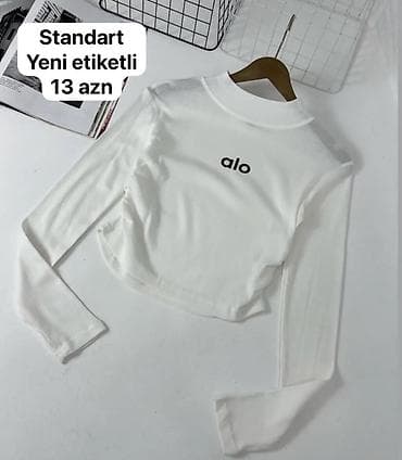 topdan paltar: Qadınlar üçün alo marka ağ crop Ölçü: standart. Yenidir,etiketli 13 — 1