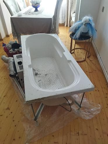 plastik qapi gence: Heç bir sınıq qırığı yoxdur.Qiymət 80 manat — 2